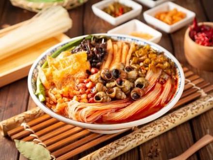 T/LZLSF 001-2019 柳州螺螄粉湯（配）料包生產規范